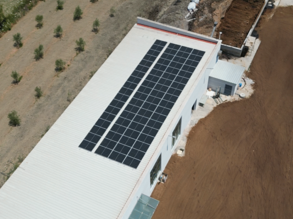 Fabrika Vaj Zgurat Panaja - Vlore 32.4kWp
