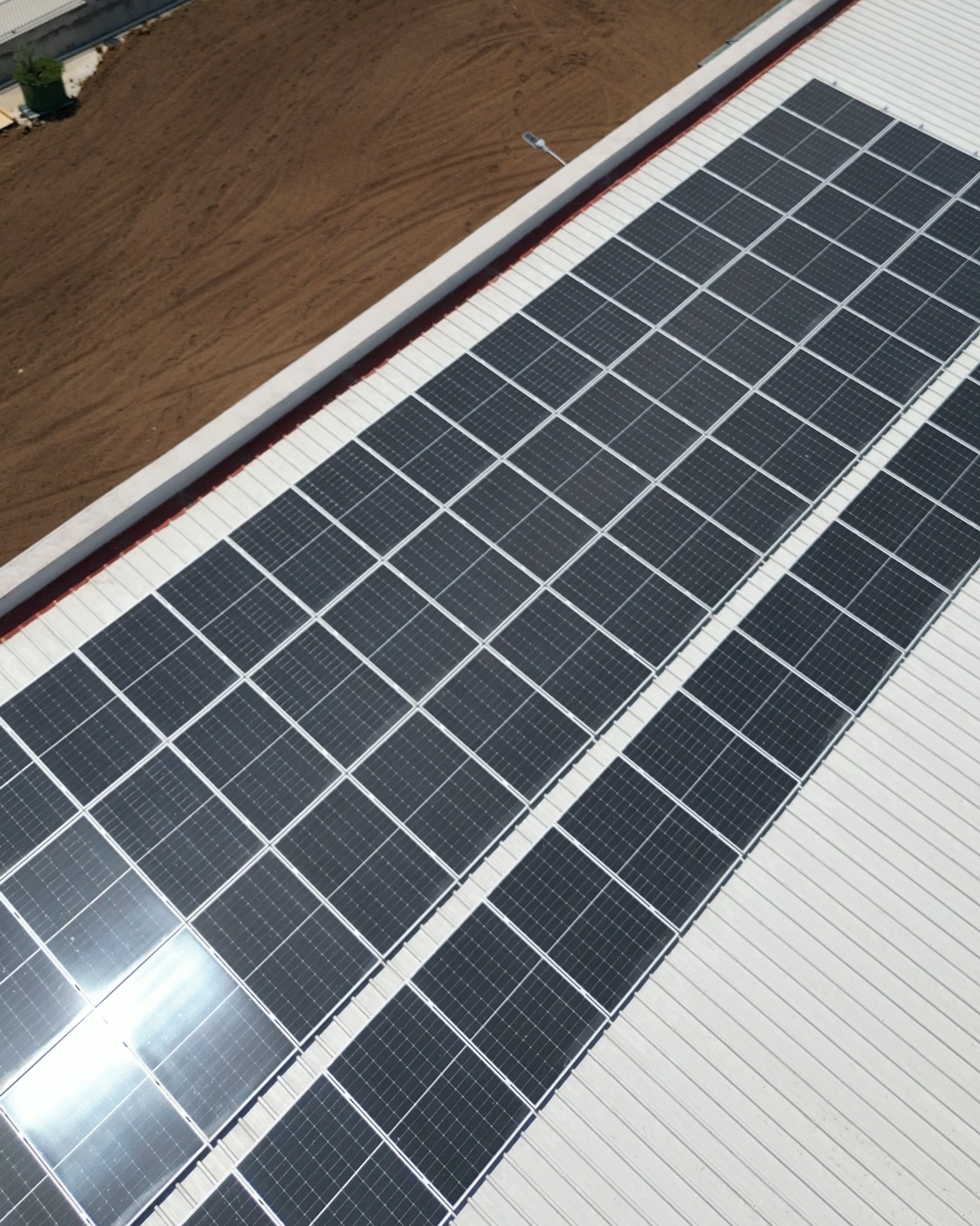 Fabrika Vaj Zgurat Panaja - Vlore 32.4kWp