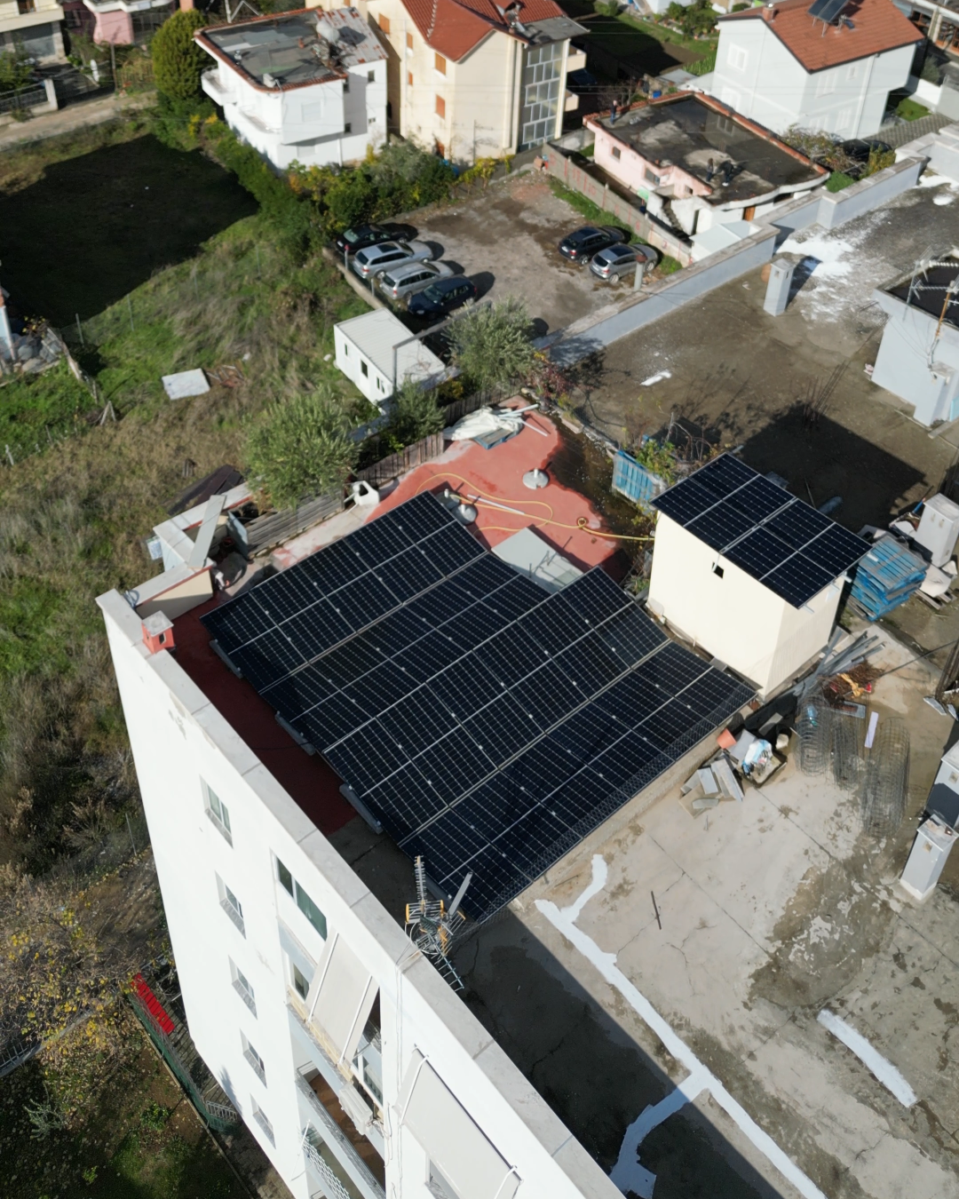 Penthouse, Tirane 13.54kWp