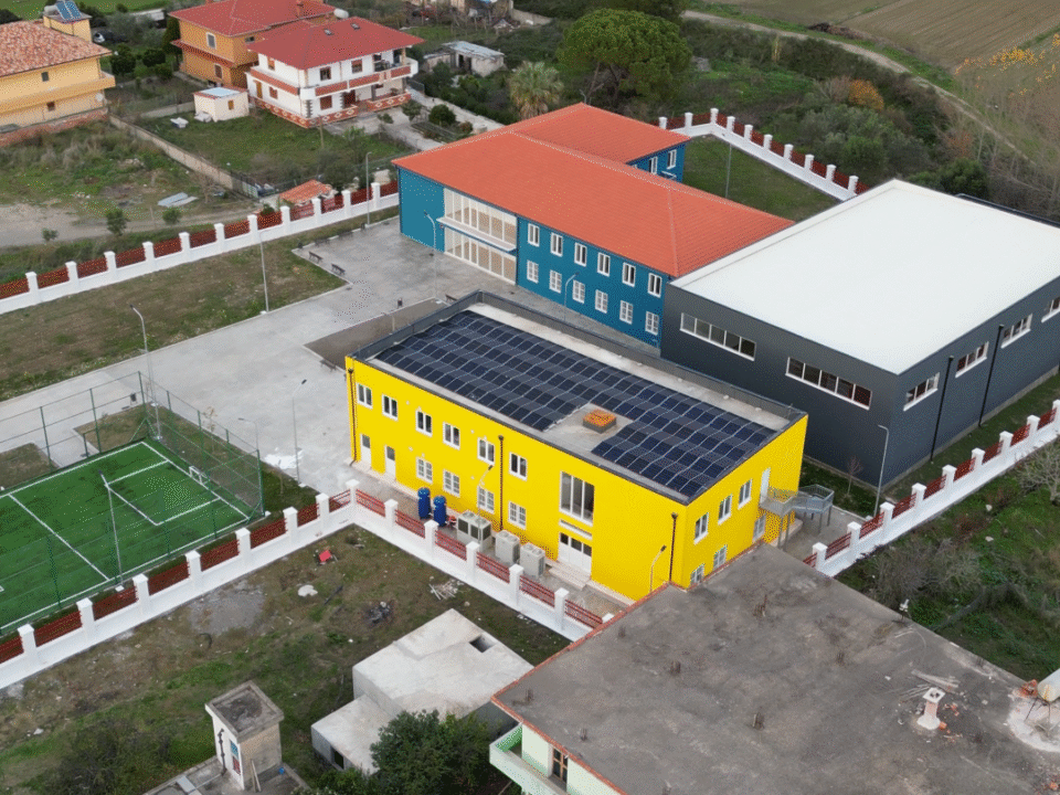 Shkolle 9 vjecare 'Bago', Kavaje 45kWp